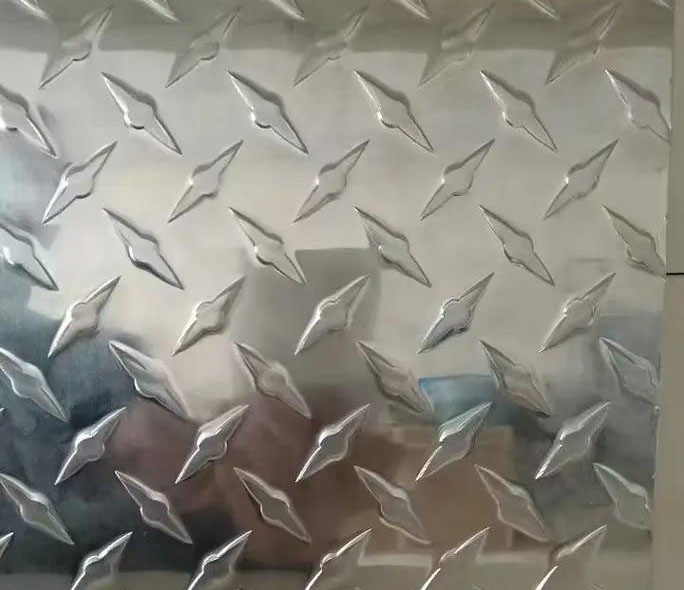 �ڽ���������